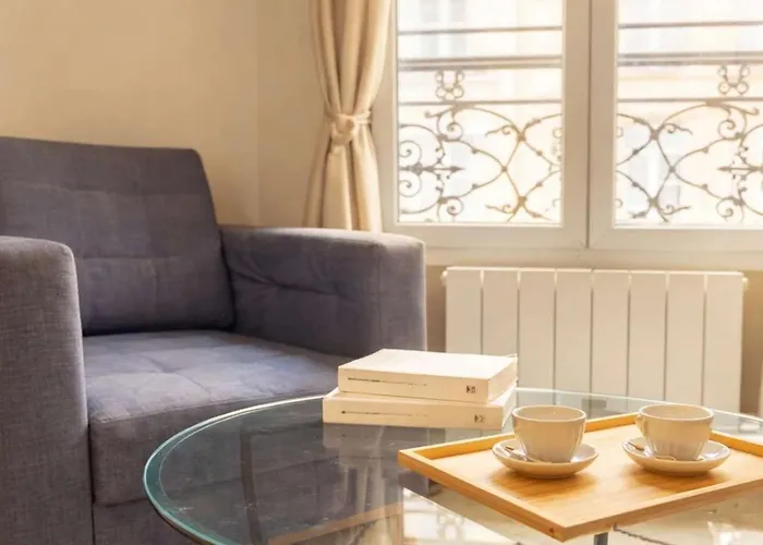 Montparnasse - Premium Family For 5 Parigi